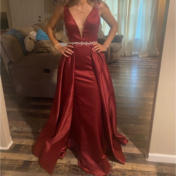 Lore’ size 4 pageant dress.  Only wore one time for 45 minutes - Picture 2 of 2